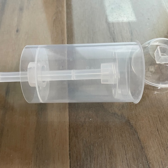 Like New 4-Piece Popsicle Mold Set - Picture 9 of 13